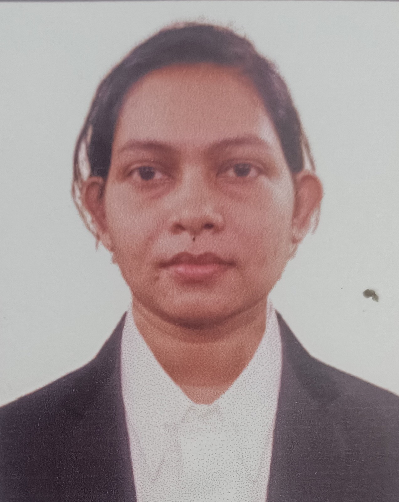 shivangi saxena - Image missing